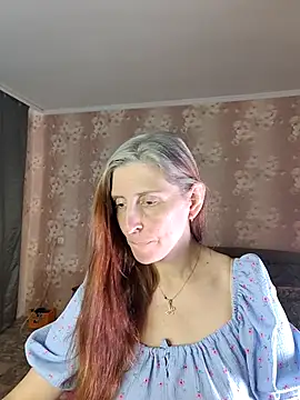 CandiCole online show from 06/05/26, 07:03