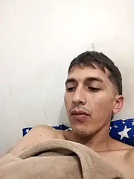Snapshot of Carlos11123 chatting on 10/04/25, 07:15 Carlos11123 online show from 10/04/25, 07:15