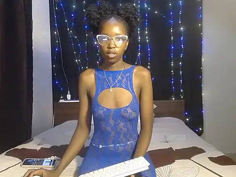wild smile online show from 10/01/25, 01:00
