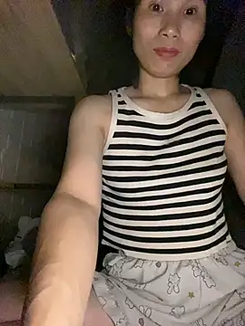 MinHiNi online show from 10/06/25, 04:19