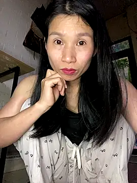 MinHiNi online show from 12/02/25, 08:16