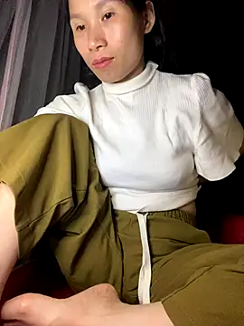 MinHiNi online show from 12/19/25, 03:25