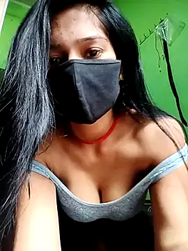 Snapshot of NEHA-DESHI999 chatting on 10/01/25, 01:44 NEHA-DESHI999 online show from 10/01/25, 01:44