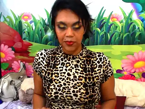 indiandesire4u69 online show from 11/22/25, 04:17