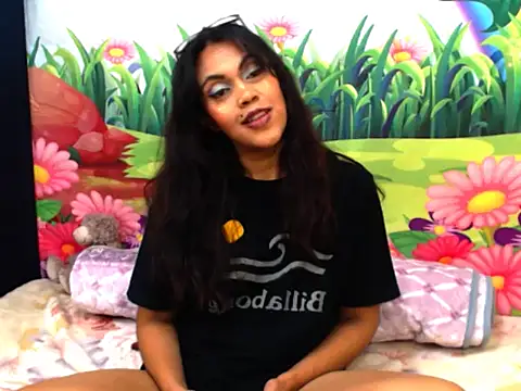 indiandesire4u69 online show from 11/12/25, 04:11