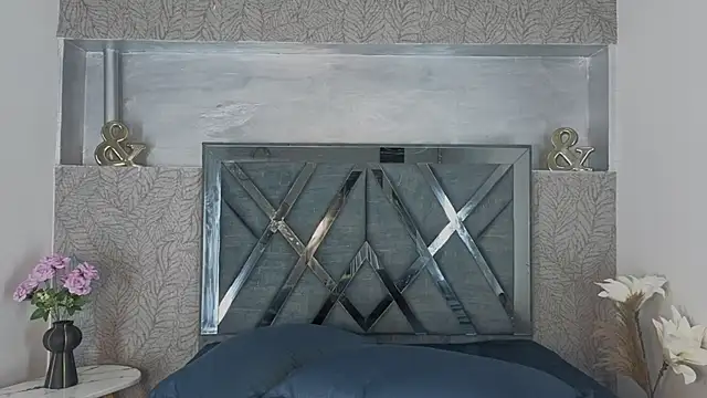  DantFox  online show from 12/05/25, 08:39