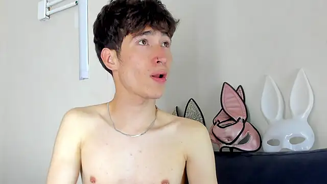  DantFox  online show from 09/14/25, 04:35