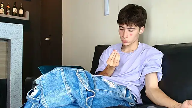  DantFox  online show from 10/07/25, 08:10