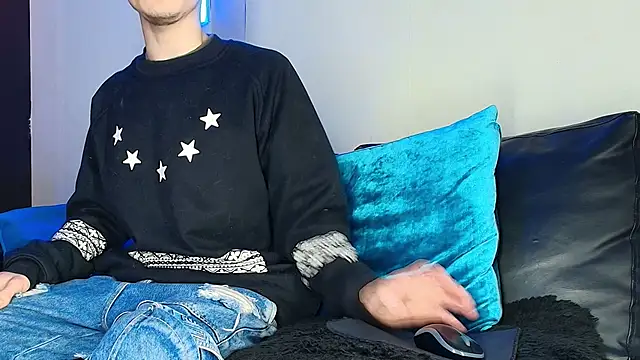  DantFox  online show from 10/23/25, 08:07