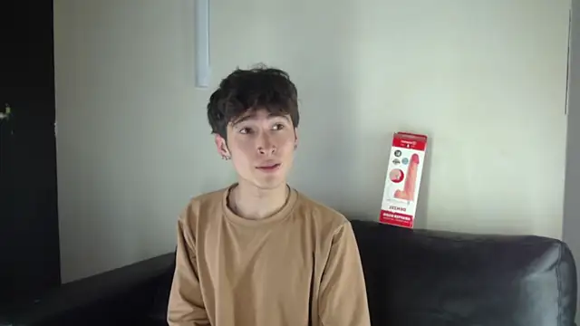  DantFox  online show from 09/18/25, 08:12