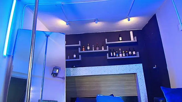  DantFox  online show from 11/24/25, 08:20