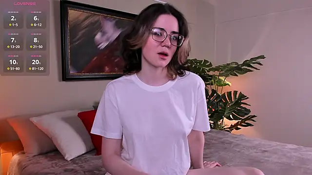 Sunny Teaze online show from 03/13/26, 07:24