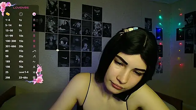 Snapshot of mskissa chatting on 10/24/25, 12:31 mskissa online show from 10/24/25, 12:31