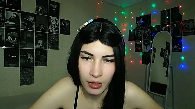 Snapshot of mskissa chatting on 09/30/25, 04:02 mskissa online show from 09/30/25, 04:02