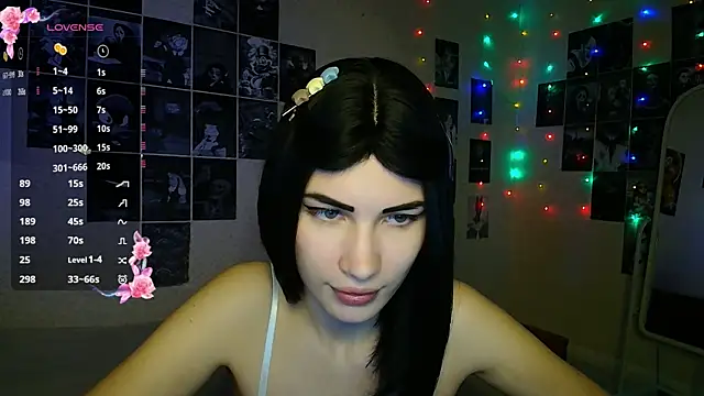 Snapshot of mskissa chatting on 10/09/25, 12:55 mskissa online show from 10/09/25, 12:55