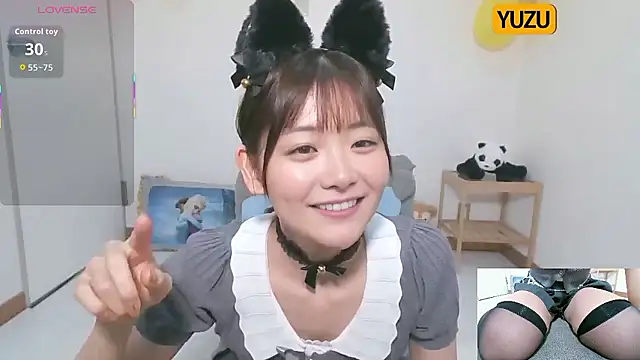 yuzukichi jp online show from 09/27/25, 10:32