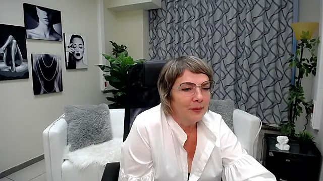 Pion 01 online show from 11/18/25, 10:18