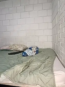 Snapshot of dulcehot_1 chatting on 09/25/25, 01:50 dulcehot 1 online show from 09/25/25, 01:50