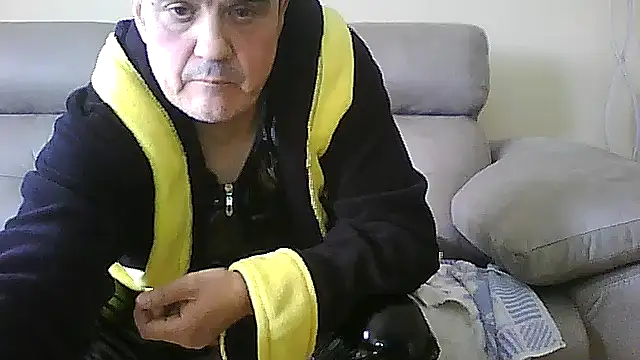 geli45 online show from 05/13/26, 03:08