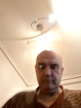 geli45 online show from 04/18/26, 10:10