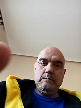 geli45 online show from 10/10/25, 12:50