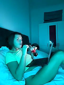 AlitaNova online show from 10/15/25, 10:56