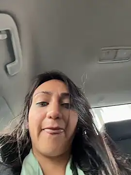 Ninabigtitied online show from 12/01/25, 01:34