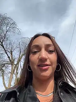 Ninabigtitied online show from 02/07/26, 01:41