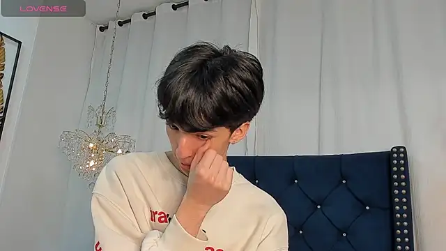 AerumChae online show from 02/12/26, 12:16