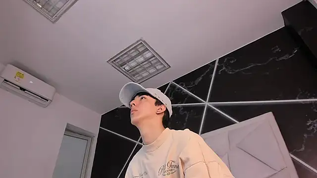 AerumChae online show from 05/14/26, 12:02