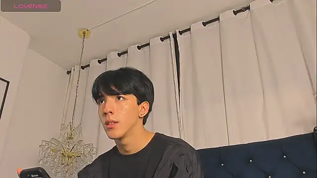 AerumChae online show from 04/30/26, 08:57