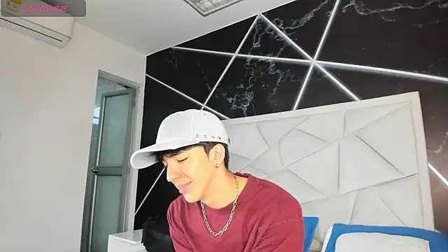 AerumChae online show from 04/08/26, 12:28