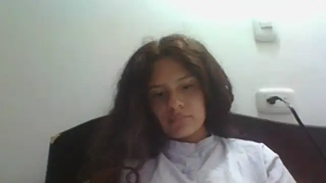 Snapshot of Velvet_Moon_V chatting on 04/28/26, 03:33 Velvet Moon V online show from 04/28/26, 03:33