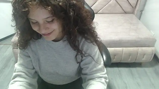 Velvet Moon V online show from 03/16/26, 08:00