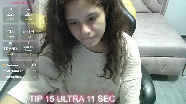 Snapshot of Velvet_Moon_V chatting on 01/05/26, 05:27 Velvet Moon V online show from 01/05/26, 05:27