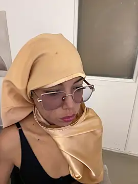 Snapshot of naishaa_ chatting on 02/23/26, 06:41 naishaa online show from 02/23/26, 06:41