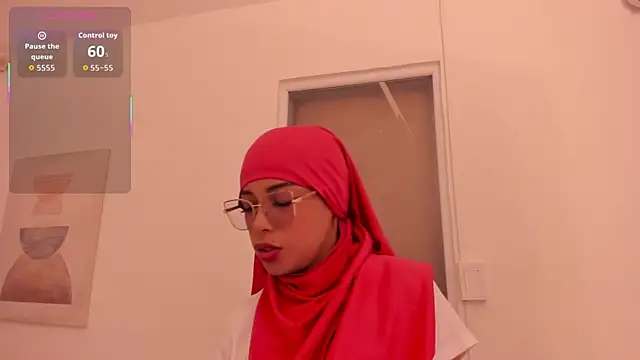 Snapshot of naishaa_ chatting on 02/19/26, 07:11 naishaa online show from 02/19/26, 07:11