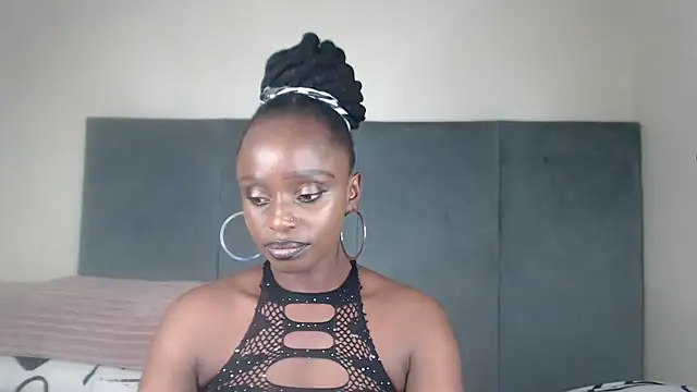 Jah-Queen online show from 12/15/25, 07:20