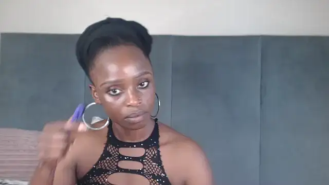 Jah-Queen online show from 01/10/26, 04:57