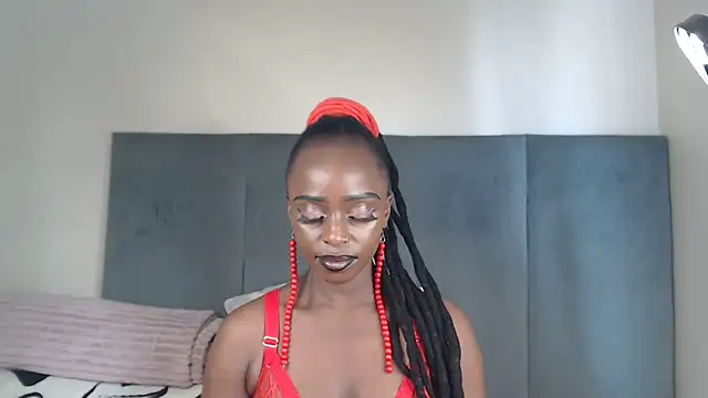 Snapshot of Jah-Queen chatting on 03/14/26, 11:05 Jah-Queen online show from 03/14/26, 11:05