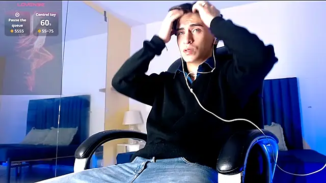 Snapshot of RoberthAlv chatting on 02/20/26, 01:46 RoberthAlv online show from 02/20/26, 01:46