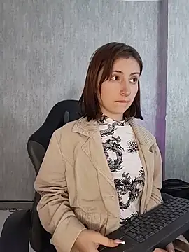 AriMonoban online show from 02/19/26, 01:08