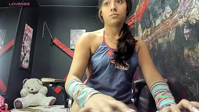 Snapshot of miatentazione chatting on 12/04/25, 12:15 miatentazione online show from 12/04/25, 12:15