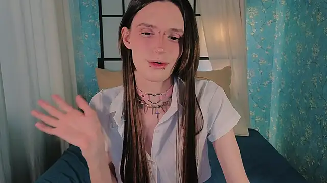 madi snow online show from 02/19/26, 12:13