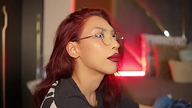  ChloeLee  online show from 05/10/26, 01:04