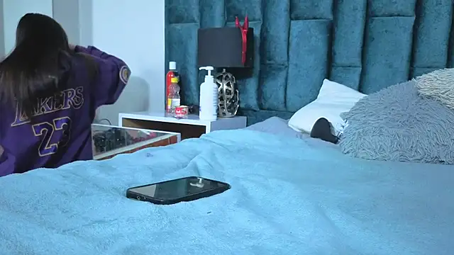 Emma Foxi online show from 04/04/26, 12:01