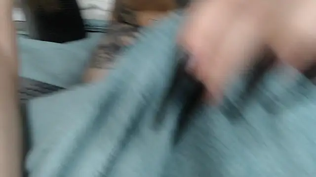 Emma Foxi online show from 11/19/25, 08:31