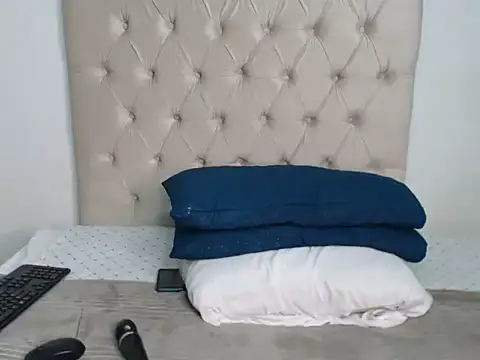 Lolly Ramochele online show from 10/25/25, 07:25