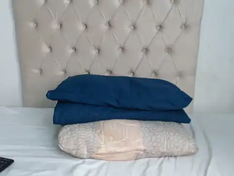 Lolly Ramochele online show from 12/20/25, 04:10