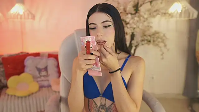 JadeSummerr online show from 12/01/25, 11:44